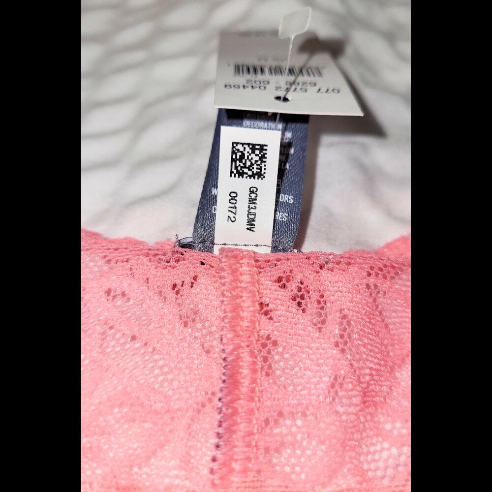Women's NWT Aerie Pink Lace Thong Size M Coral Tanga New Sheer Panty - Picture 5 of 5